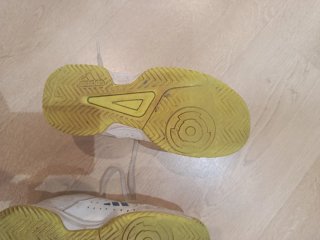 Zapatillas Adidas Courtstabil. Talla 34