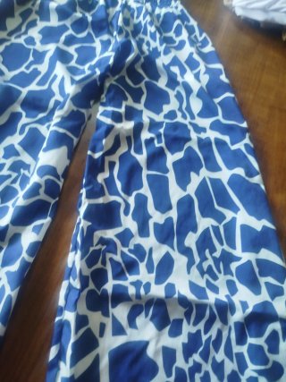 Pantalones anchos estampado azul y blanco