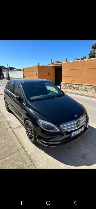 Mercedes-Benz Clase B c220