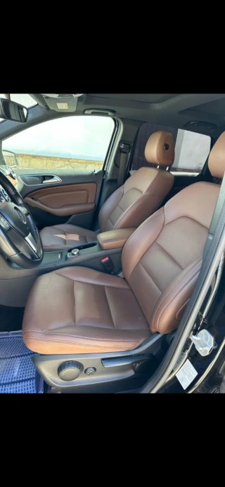 Mercedes-Benz Clase B c220