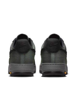 Nike Air Force 1 '07 Verde y Negro