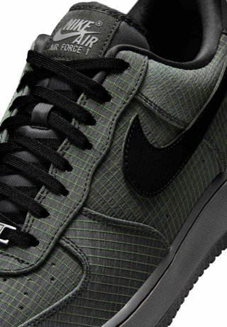 Nike Air Force 1 '07 Verde y Negro