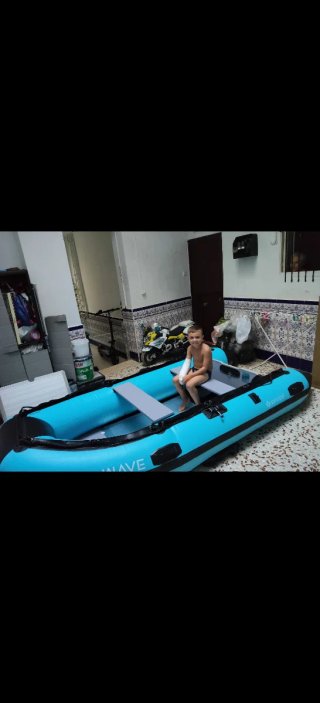 Zodiac nueva y motor 6 CV 2T nuevo todo
