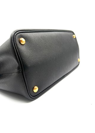 Bolso Prada Galleria Saffiano Negro y Rojo