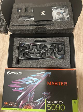 Disipador Tarjeta Gráfica AORUS RTX 5090 Master