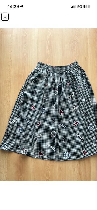 Falda Zara cuadros blanco y negro