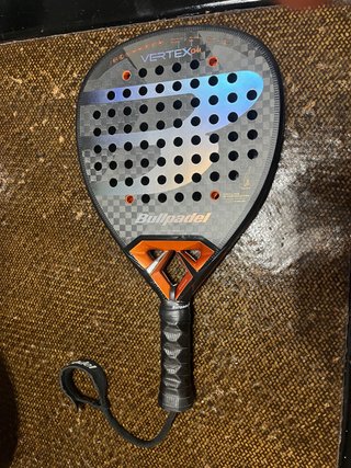 Pala Bullpadel Vertex 04