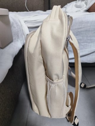 Nevera Mochila color crema