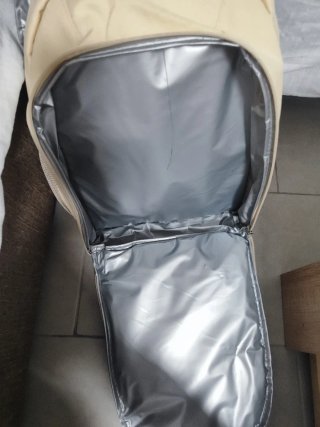Nevera Mochila color crema