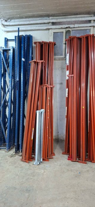 Estanterías de acero naranja 3 modulos