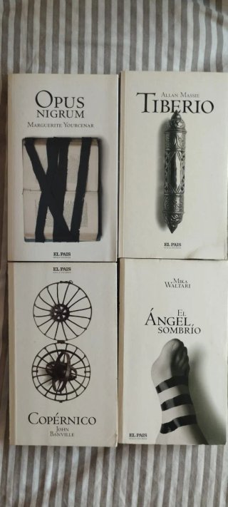 Colección de 40 libros de Novela Histórica