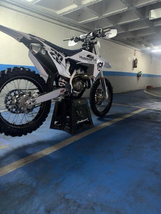 Husqvarna FC250 2022