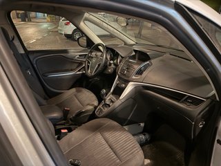 Opel Zafira 2016