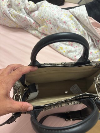 Bolso Stradivarius Beige y Negro