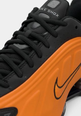 Nike Shox R4 Negro Naranja
