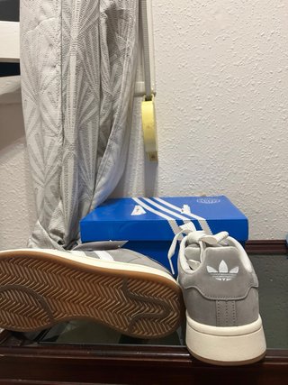 Adidas Campus Unisex Gris/Blanco Talla 43