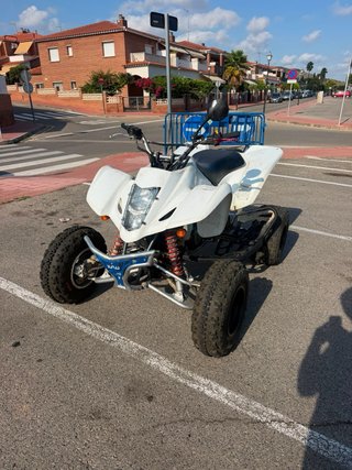 Suzuki LTZ 400 Quad Blanco