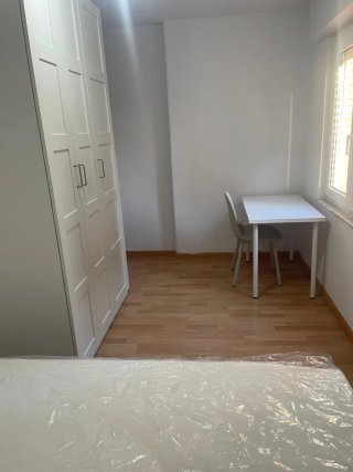Alquiler habitaciones a estudiantes zona alta.