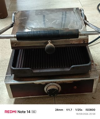 Sandwichera industrial