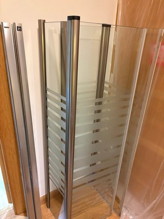 Mampara de ducha cristal y metal