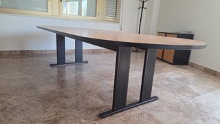 Mesa ovalada 300cm