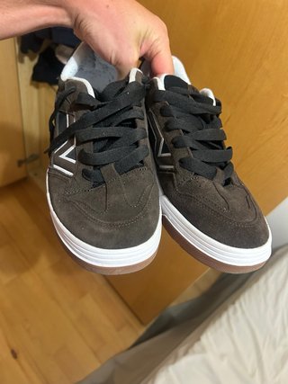 Zapatillas Vans Skate Marrón y Negro