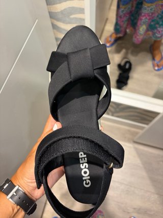 Sandalias Gioseppo Negras