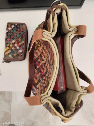 Borsa e portafoglio in vera pelle intrecciata