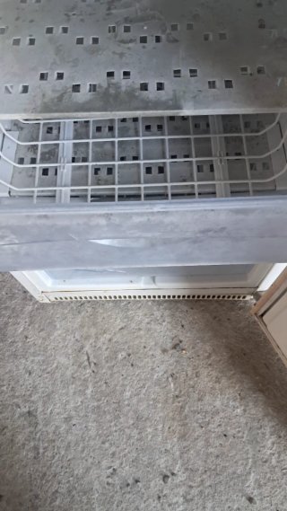 Congelador pequeño blanco