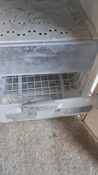 Congelador pequeño blanco