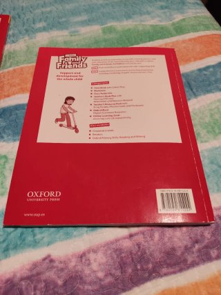 Family and Friends 2nd Edition 2. Class Book