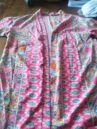 Conjunto estampado rosa y multicolor