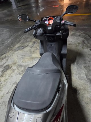 Kymco Superdink 125cc Maxi Scooter
