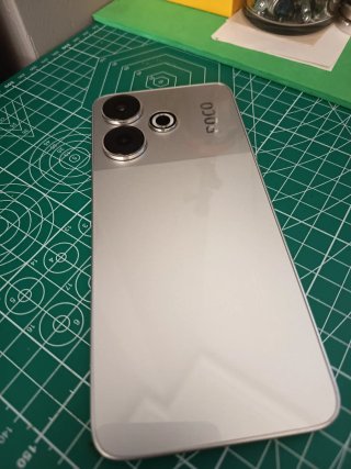 Xiaomi POCO M6