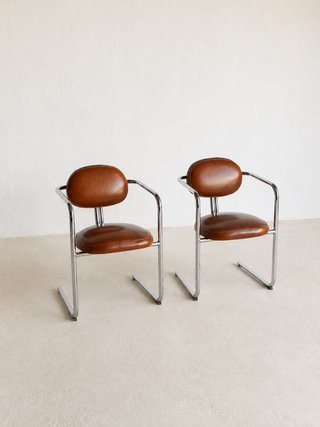 Sillas Cantilever Vintage Piel y Metal