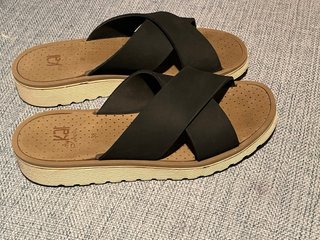 Chanclas veraniegas Negras Talla 38