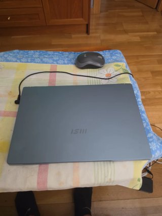 MSI Modern 14 i7 / 16GB RAM / Windows 11 Pro