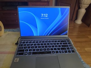 MSI Modern 14 i7 / 16GB RAM / Windows 11 Pro