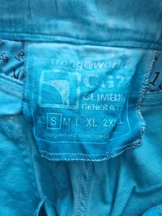 Pantalón corto de escalada azul