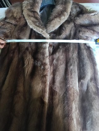Chaquetón de piel de ramusquet y astracán