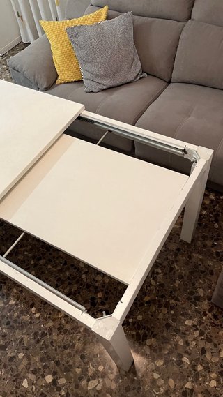 Mesa de comedor madera maciza lacada blanca
