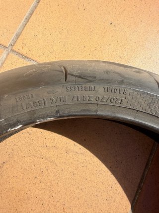 Rueda Bridgestone 120/70/17