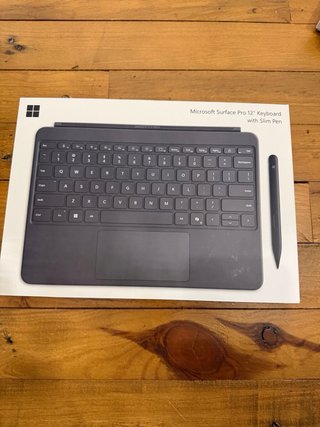 Microsoft Surface Pro 12”