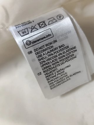 Casaco Aberto em Renda - H&M (Novo - L)