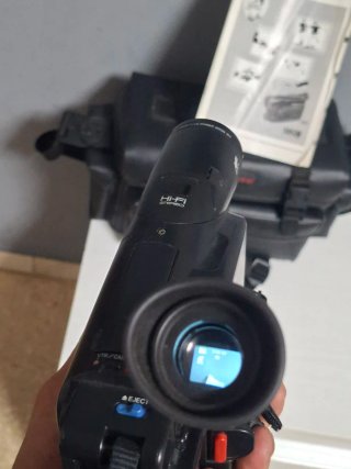 Videocámara Panasonic R33 VHS-C + Bolso