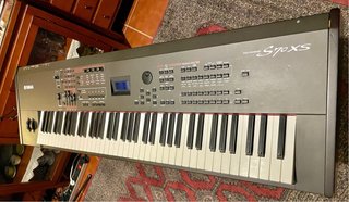 Yamaha S70XS Teclado Sintetizador