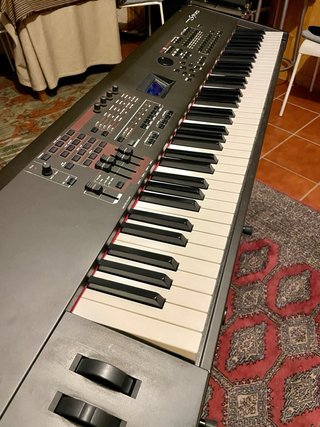 Yamaha S70XS Teclado Sintetizador