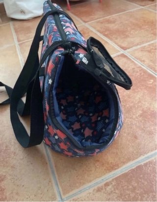 Bolso para mascotas con estrellas