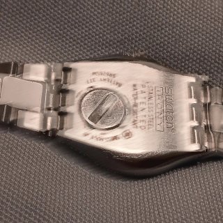 Reloj Swatch Irony Plata y Blanco