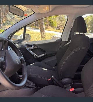 Peugeot 208 82000km Distribucion hecha